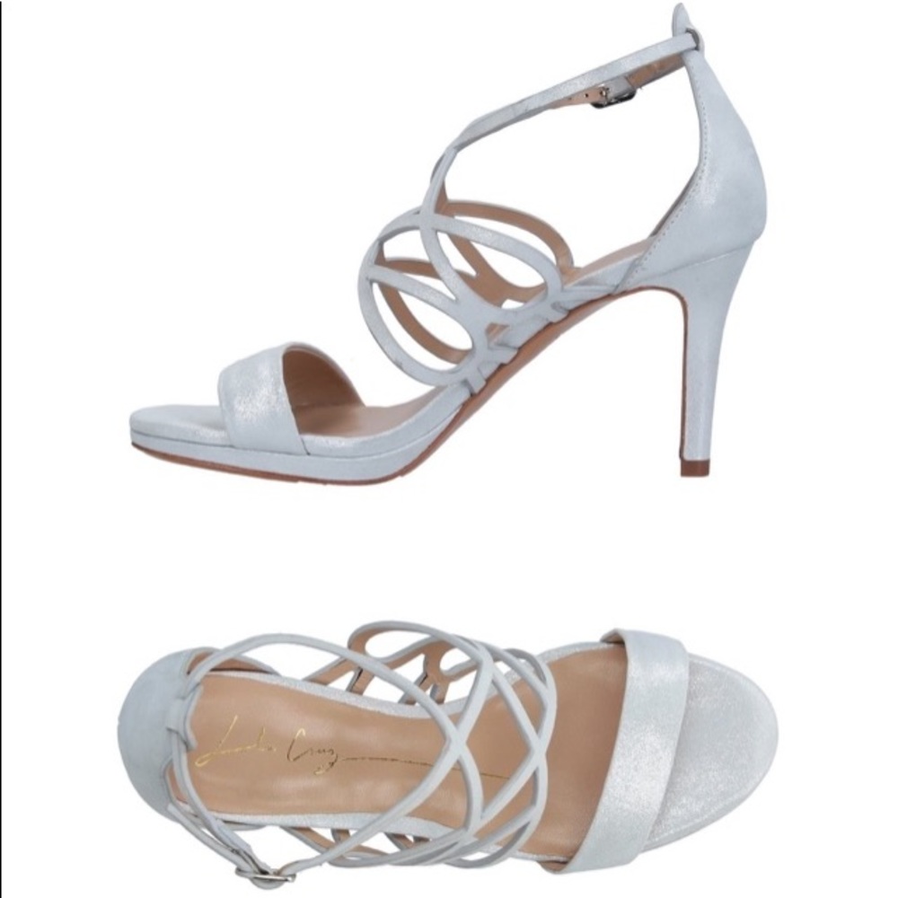 Lola Cruz silver leather sandals size 8 or 38